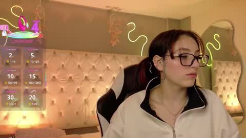 Megan  online show from February 19, 4:23 am