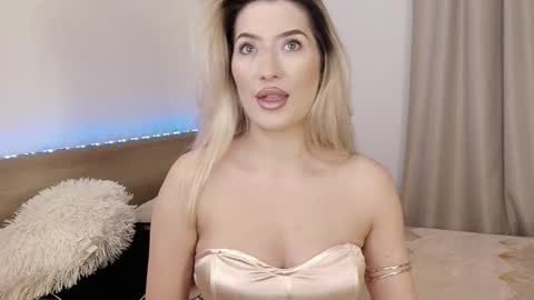 Megan Blazee  online show from January 13, 9:41 pm