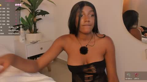 megan_brunette2 online show from May 16, 2:03 am