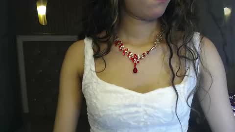 Snapshot of megan_collins_b chatting on October 2, 1:05 pm megan_collins_b online show from October 2, 1:05 pm