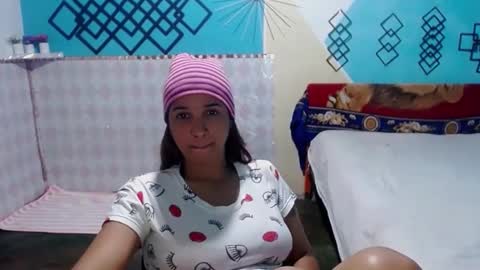 Snapshot of megan_little_ chatting on January 30, 1:55 am amanda online show from January 30, 1:55 am