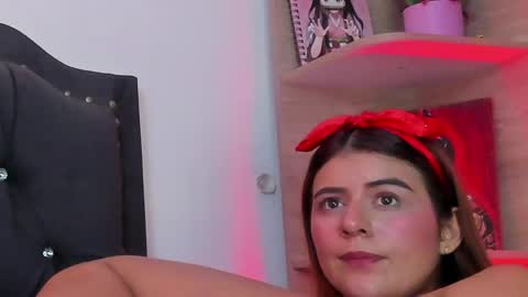 Megan  online show from May 19, 6:20 am