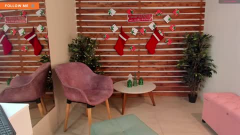 megan_raiin online show from December 24, 5:27 am