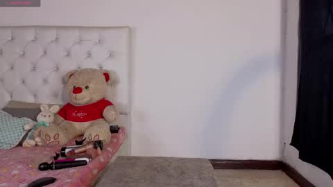 Megan online show from April 19, 6:10 pm