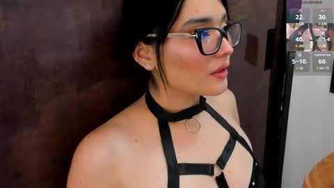 megan online show from December 18, 12:32 pm