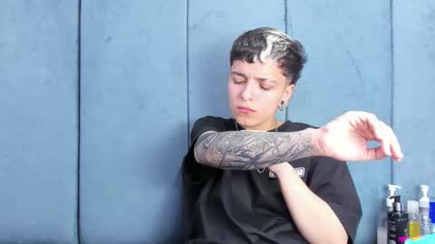 megan_thompsonn_ online show from June 5, 2:48 am