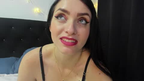 Megan Hofman online show from February 6, 7:01 am