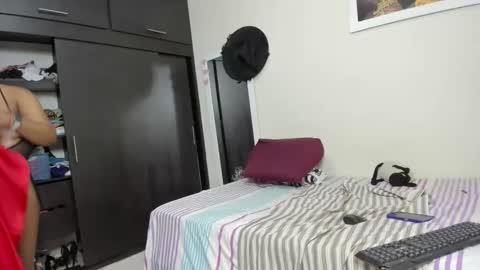 megan        online show from October 24, 1:12 am