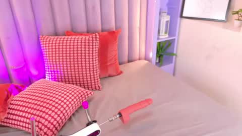 MEGAN online show from June 22, 1:43 am