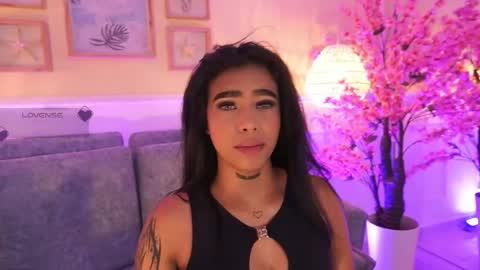 Megan Lowell online show from April 25, 7:00 pm