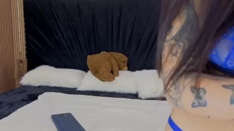 Megan online show from April 15, 2:50 pm