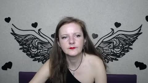 MeganPirs online show from April 3, 5:33 pm