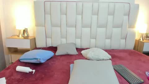 Megan Queen online show from May 11, 2:45 pm