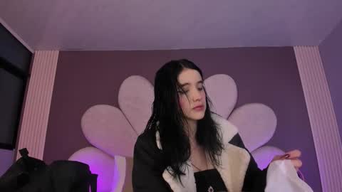  Megan  online show from February 2, 11:09 am