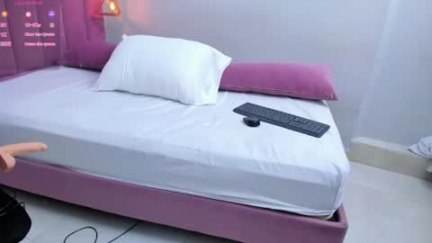 Megan  online show from April 27, 7:44 pm