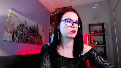 Snapshot of meganstones chatting on October 4, 2:11 pm Megan online show from October 4, 2:11 pm