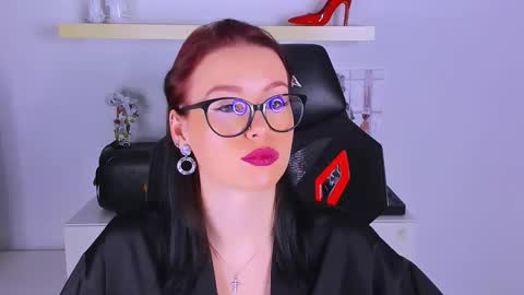 Snapshot of meganstones chatting on October 5, 6:02 pm Megan online show from October 5, 6:02 pm