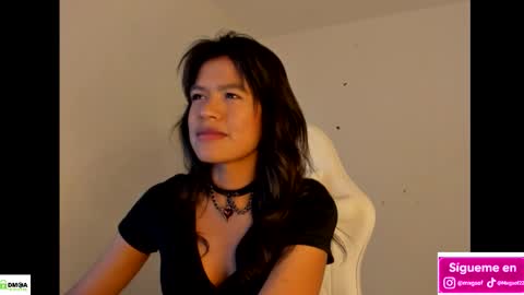 Megan online show from November 17, 12:06 pm