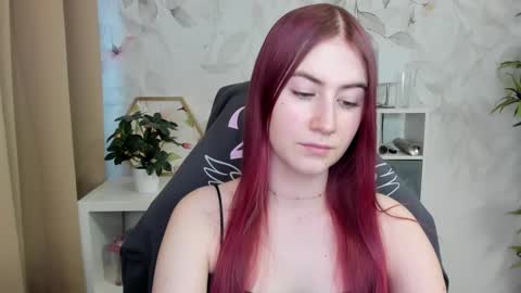 Snapshot of meganx_candy chatting on January 14, 2:00 pm Megan online show from January 14, 2:00 pm