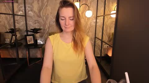 Meggy online show from November 2, 1:14 pm