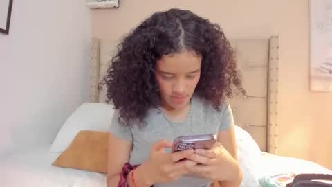 melania_xtreme online show from April 26, 1:47 am