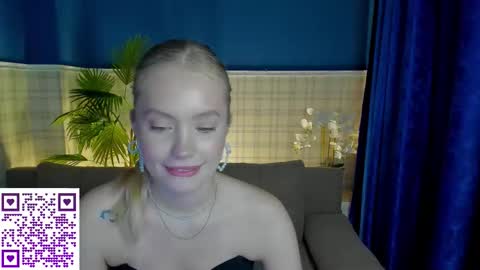 Snapshot of melanie_ryer chatting on September 26, 6:22 am Melanie online show from September 26, 6:22 am