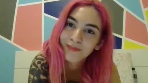 Snapshot of melaniefairy chatting on December 17, 4:34 am Melanie online show from December 17, 4:34 am