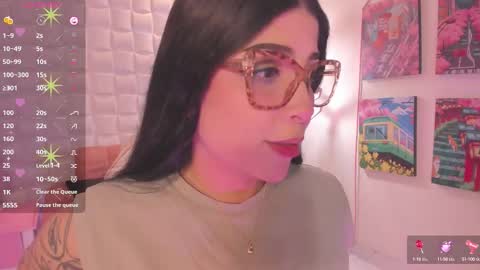 Snapshot of melaniegrayx chatting on September 10, 2:28 pm melaniegrayx online show from September 10, 2:28 pm