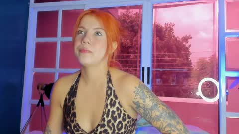 Melanie Roux online show from April 1, 4:15 pm