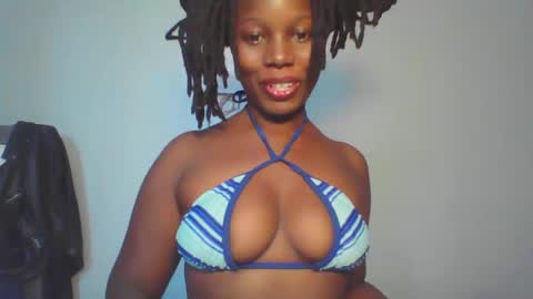 Snapshot of melanin_sassy96 chatting on January 26, 1:58 pm bad lil shawry online show from January 26, 1:58 pm