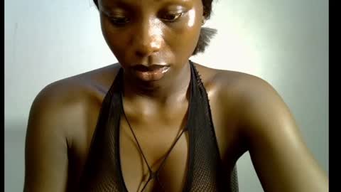Snapshot of melanine_floral chatting on February 11, 11:31 am Praiz online show from February 11, 11:31 am