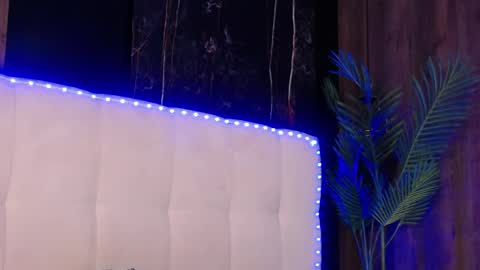 melanniebrown online show from April 23, 5:15 am