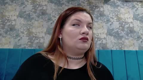 melanniebrown online show from February 1, 7:05 am