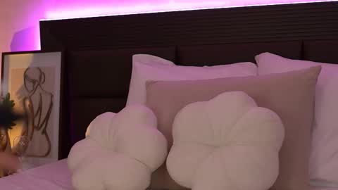 Snapshot of melanyass chatting on October 2, 4:06 am Mellanya online show from October 2, 4:06 am