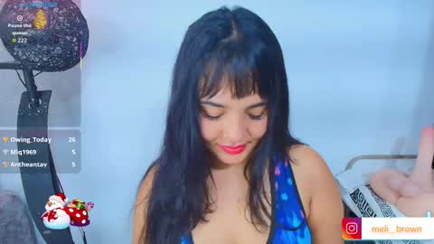    Independent model online show from February 2, 4:55 am