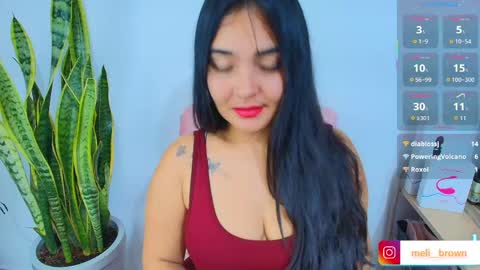    Independent model online show from April 24, 5:10 am