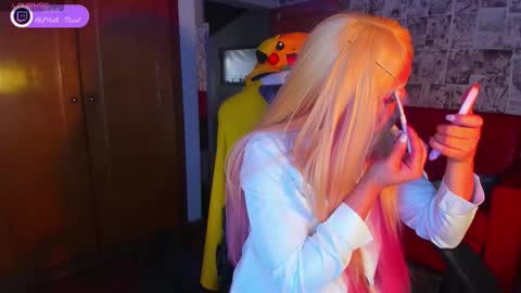 Snapshot of meli_pixel chatting on October 15, 10:01 pm MELISSA online show from October 15, 10:01 pm