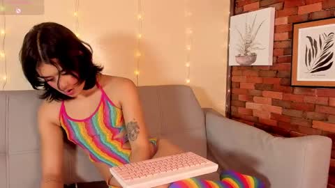 Snapshot of melifresita chatting on December 22, 5:21 pm melifresita online show from December 22, 5:21 pm