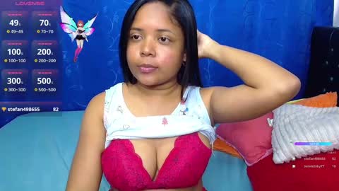 Snapshot of melika_sweet chatting on October 19, 6:54 pm eli online show from October 19, 6:54 pm