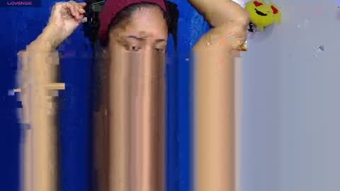 eli online show from April 24, 6:33 pm