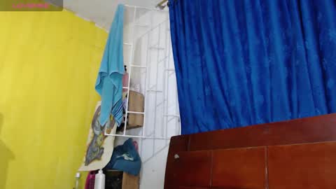 melisa037 online show from March 7, 5:03 am