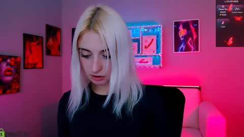 Melisa online show from February 3, 8:56 pm