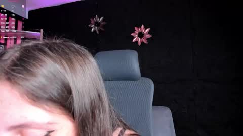 Snapshot of melisabostton_ chatting on October 12, 4:09 pm Melissa online show from October 12, 4:09 pm