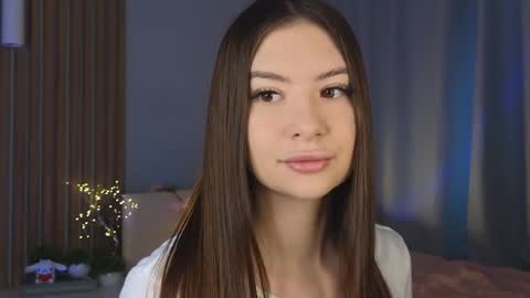 melisayyme online show from October 19, 4:14 am