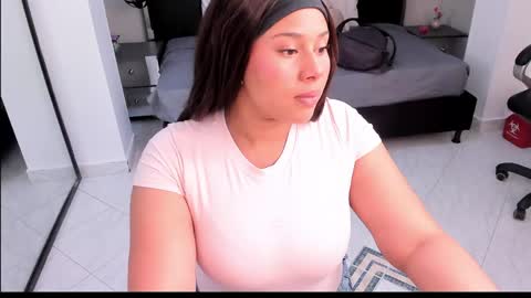 melissa_23_ online show from April 27, 11:40 am