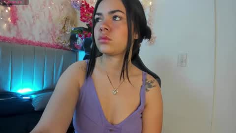 melissa___saenz online show from June 11, 11:40 am