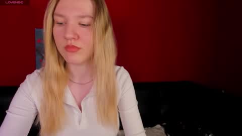 melissa_moooree online show from September 17, 8:34 am