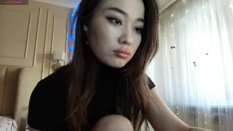 Lisaa online show from April 26, 3:26 am