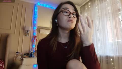 Lisaa online show from April 29, 6:05 am