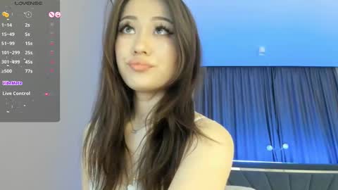 Snapshot of melissa_yamazaki chatting on February 10, 12:08 pm Lisaa online show from February 10, 12:08 pm